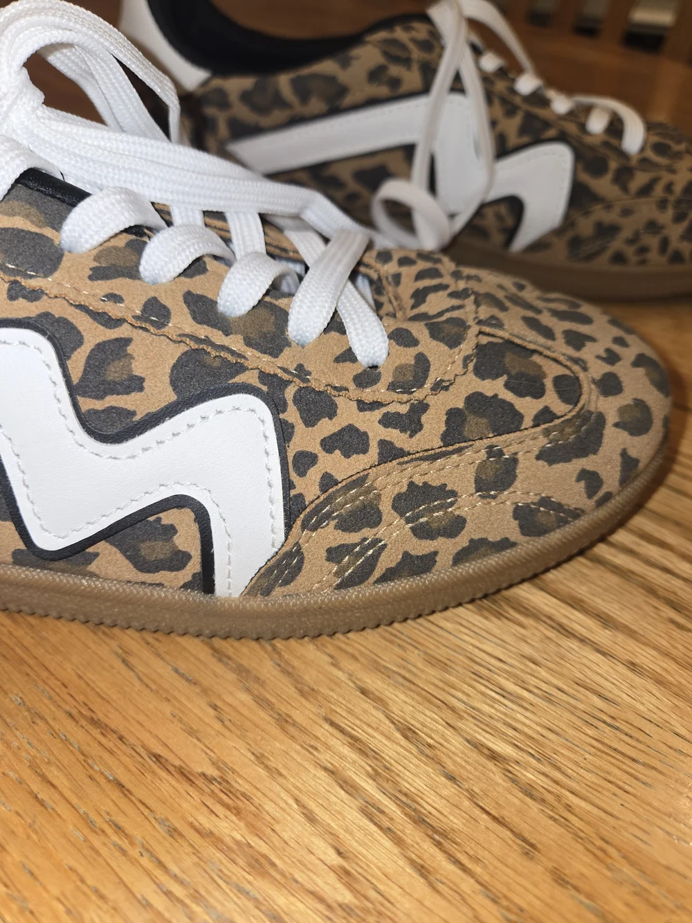 Madden Girl Women's Leopard Print Low Top Lace-Up Sneakers Tan/Black/White 10
